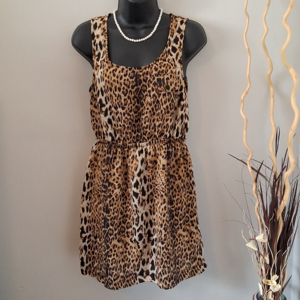 Forever 21 size small leopard dress